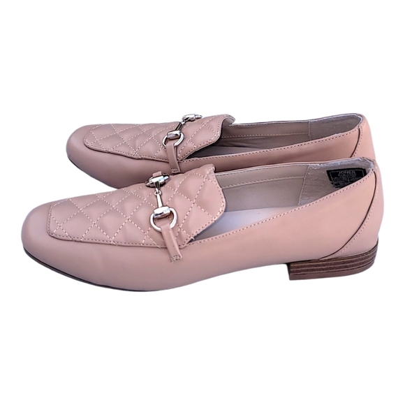 JONES NEW YORK SIGNATURE, FINAN TAN QUILTED LOAFERS 9.5 Euc - Picture 8 of 11